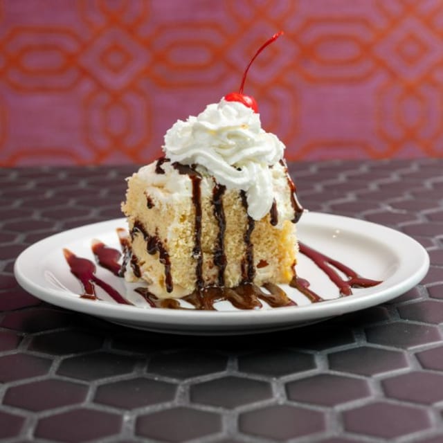 Pastel Tres Leches.